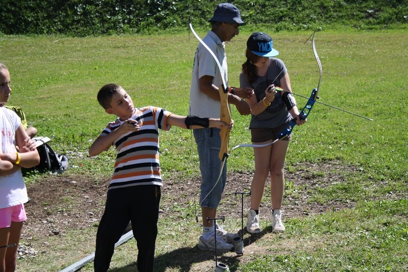 Village Camps International Summer Camp Leysin, Switzerland 2025-08-09 https://www.villagecamps.com/journals_admin/images/707-13-archery (41).jpg